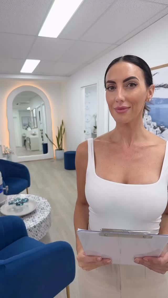 🚩🚩🚩
A gentle reminder that more is not always better.

I appreciate your enthusiasm, but settings exist for a reason.

The best results come from the right treatment, at the right setting, for the right person.

Let’s do it properly 🫶

#bodysculptperth #skintighteningtreatment #skinhealth #clientcare #aestheticsperth